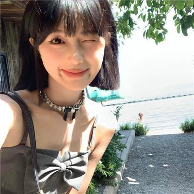 荒岛欲艳